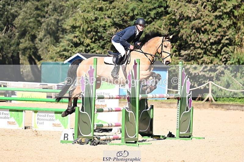 260321A-141740-00944 - 5 Newcomers 1m 10