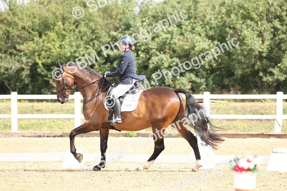 SBM_005729 - Class 6 - Novice 6 - 10.26-11.29