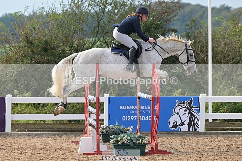 241004A-151657-02720 - Fri 12 1.15m Members Cup