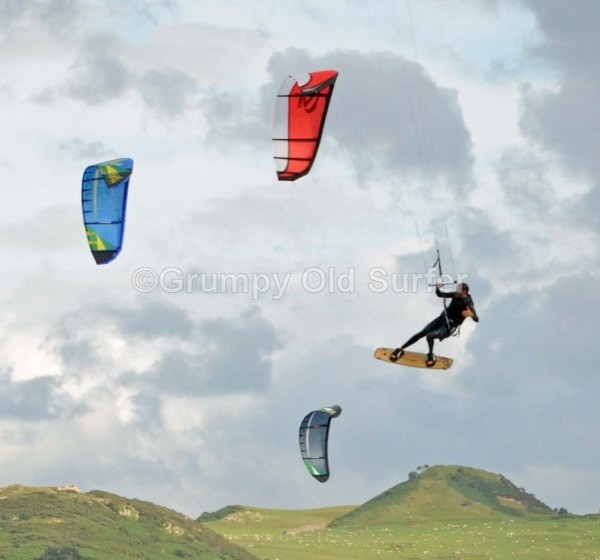 DSC_2294 - Kite surfers West Shore