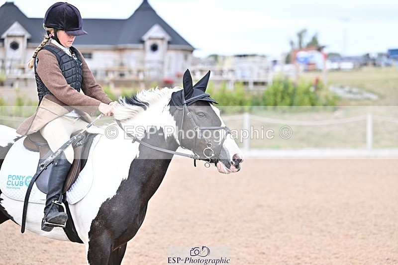 250826-153055-00129 - Clear Round and 60cm