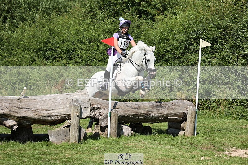 240811A-112842-02392 - 113-