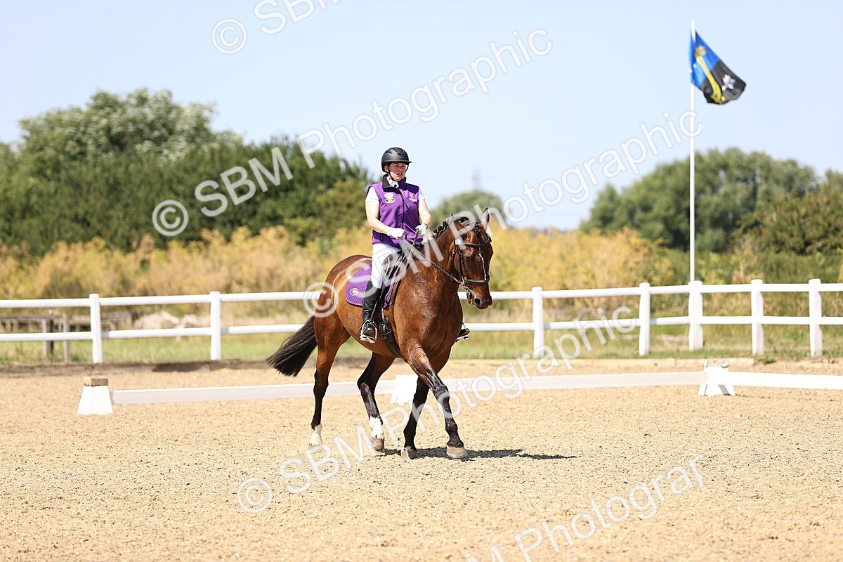 SBM_011987 - Novice 5 - 13.05-14.36