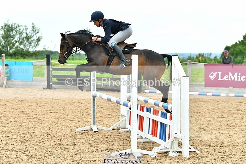 230624A-160502-00448 - Cls 20 Pony Intro 70cm