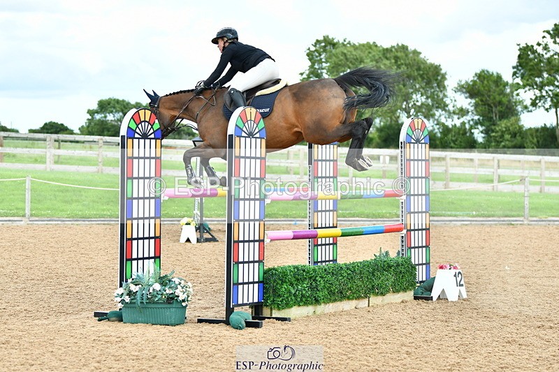 230729A-163024-07501 - Cls 18 National 1.30m