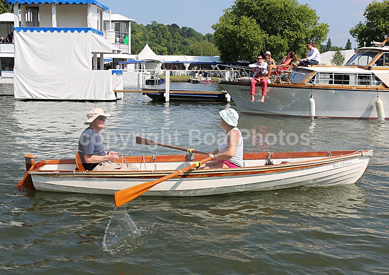 130706 BUT A DREAM WT7A1865 - HENLEY ROYAL REGATTA - Saturday 6th July 2013