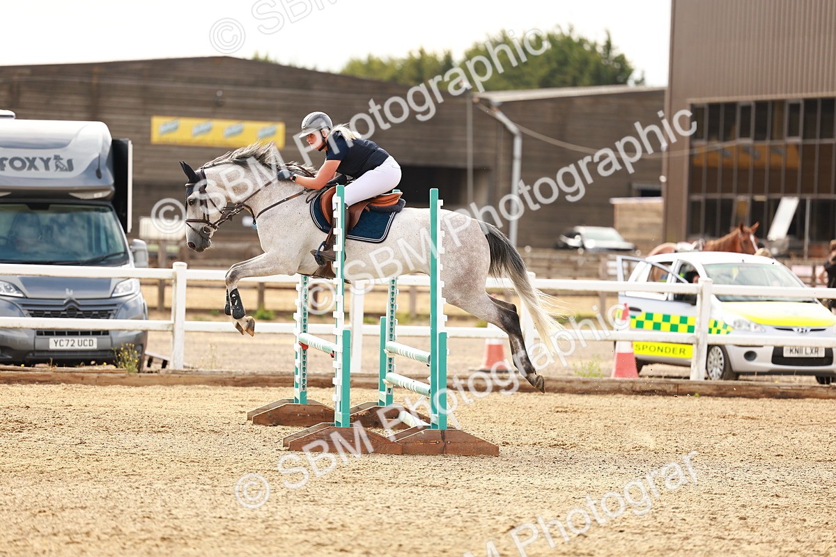SBM_001961 - Class 8 - Clear Round