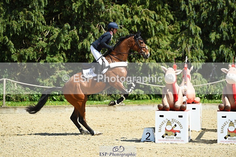 230527-150042-11381 - 474-LONDON_52-Laura_Collett-SJ