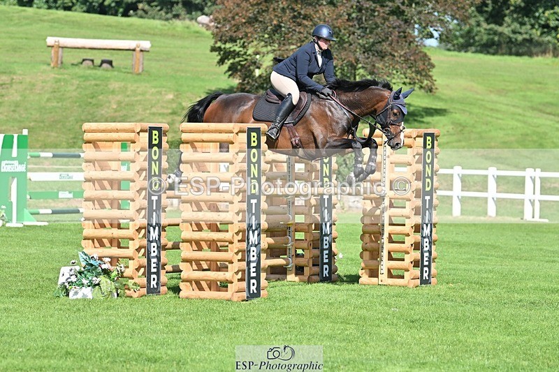 230909-111445-05109 - Cls 11 Snr Foxhunter & 1.20m Open
