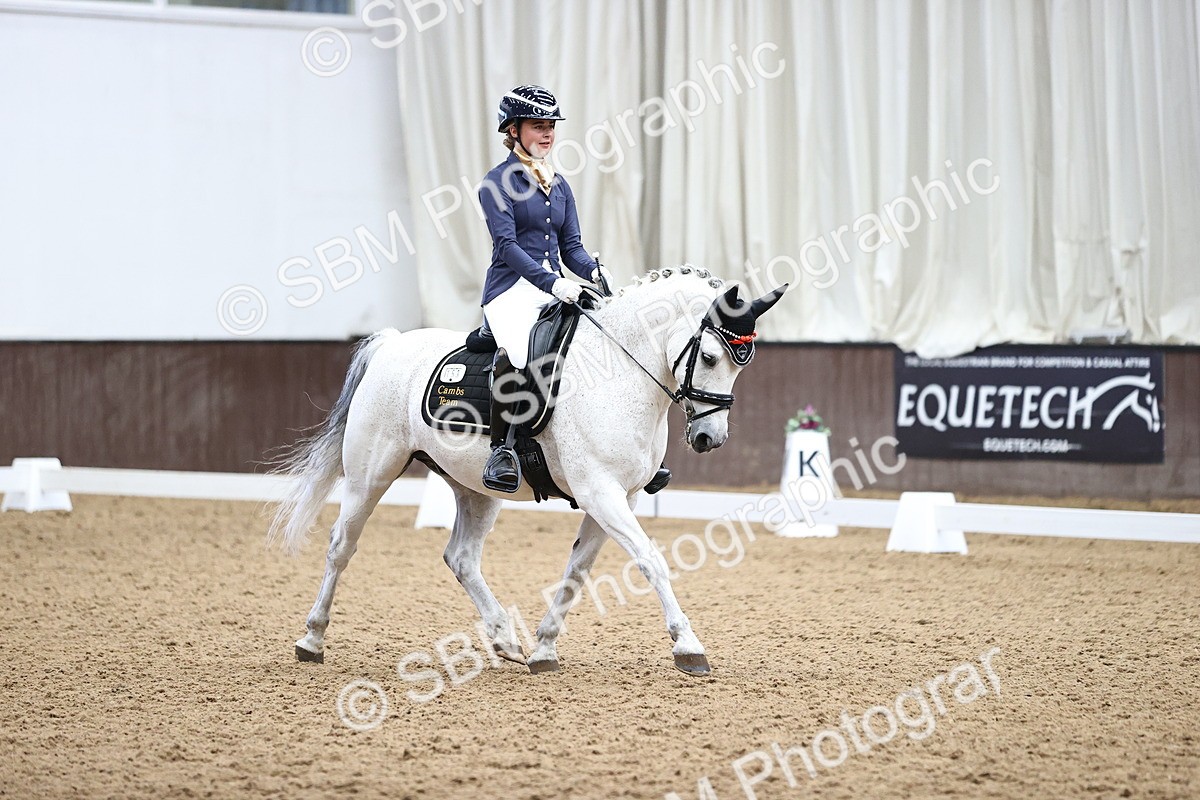 SBM_002345 - Novice 4 - 13.38-14.30