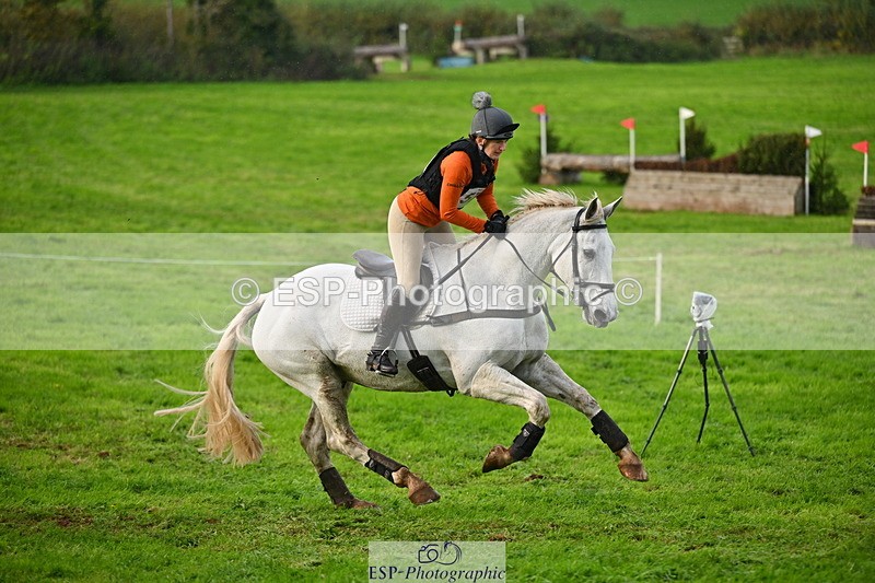 251025A-153853-21455 - G-571-Zoe.Mccanlis