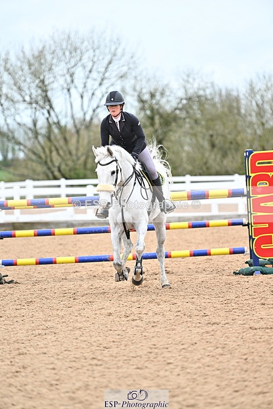 240501A-141453-00997 - Cls 8 Snr Foxhunter and 1.20m Open