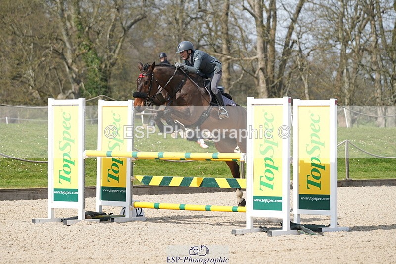 260322A-124643-01714 - 12 Newcomers 1m 10 Open