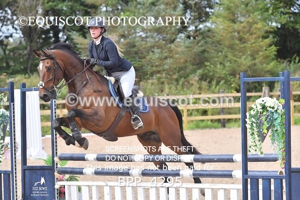 BPP_4295 - CLASS 12 SUN Senior British Novice/ 90cm Open