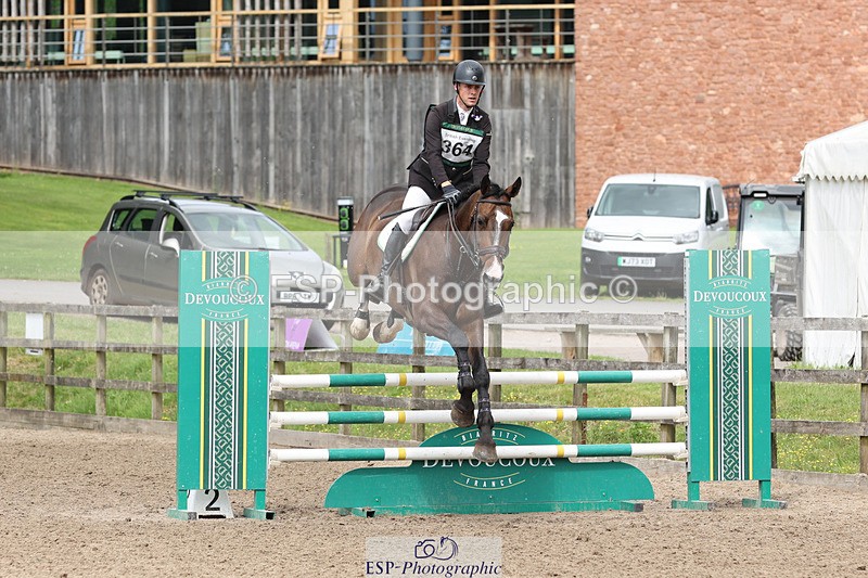 240804-111045-11513 - 364-Tom_Rowland-MONBEG_SKYFALL