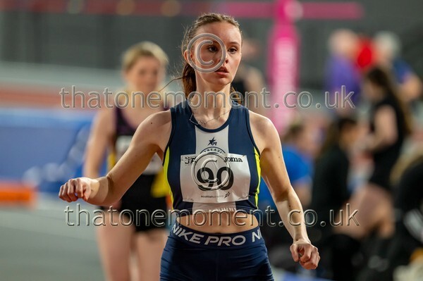 SenInd26-819325 - Track Female Set One