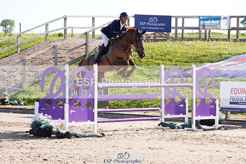 250510-085200-09634 - Cls 13 Snr Foxhunter