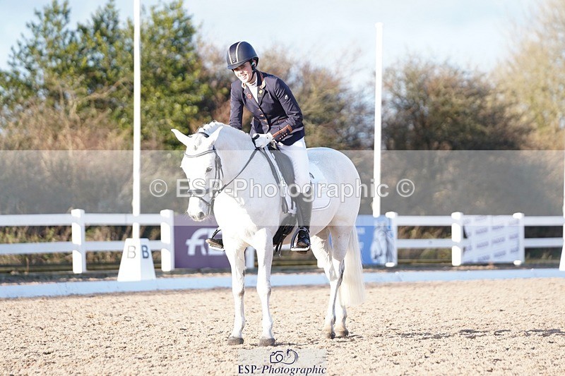 241214-145836-02067 - 111-Anya.Hitt-Cnoc.an.Noinin.Clover