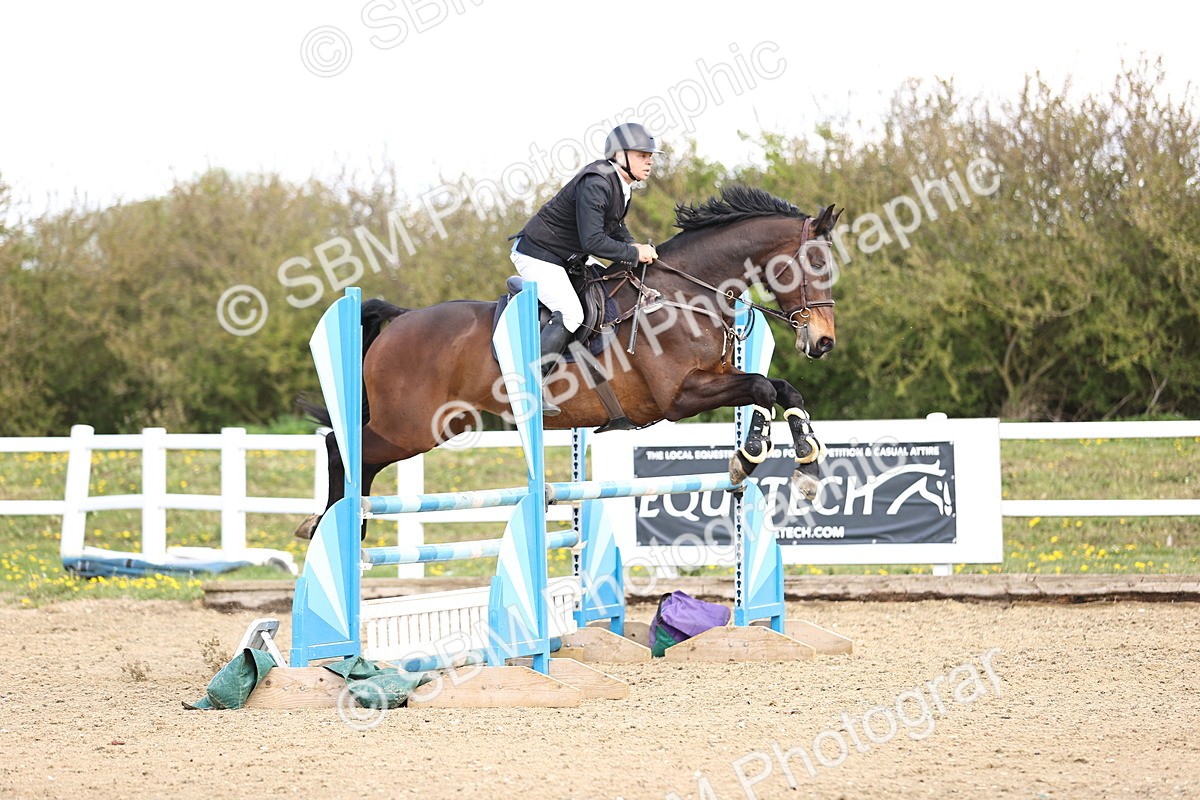 SBM_003496 - Class 16 - Senior Discovery - 1.00m