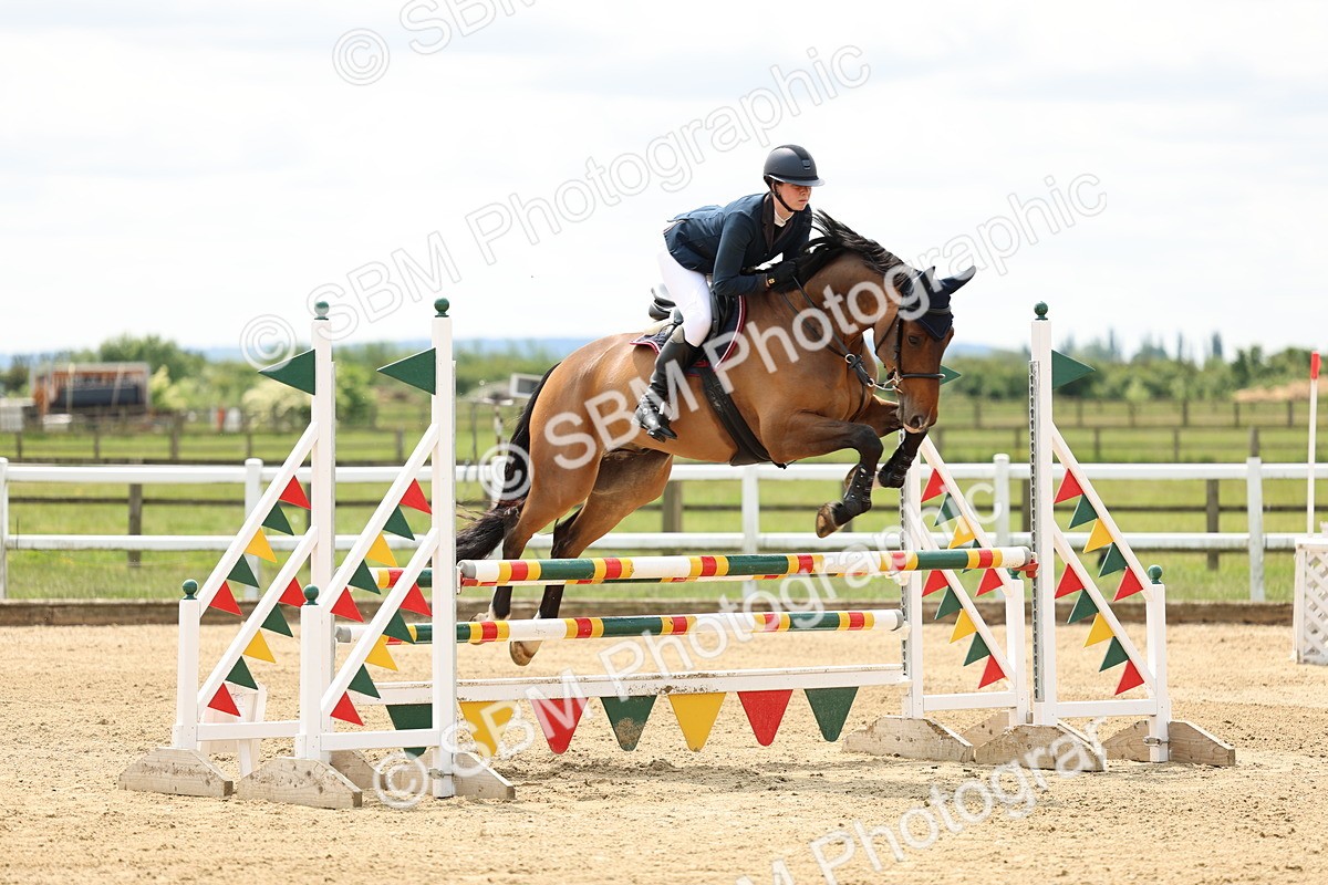 SBM_005613 - Class 17 - Senior Discovery - 1.00m