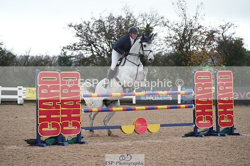251107-135351-01269 - Cls 6 Foxhunter and 1.20m Open