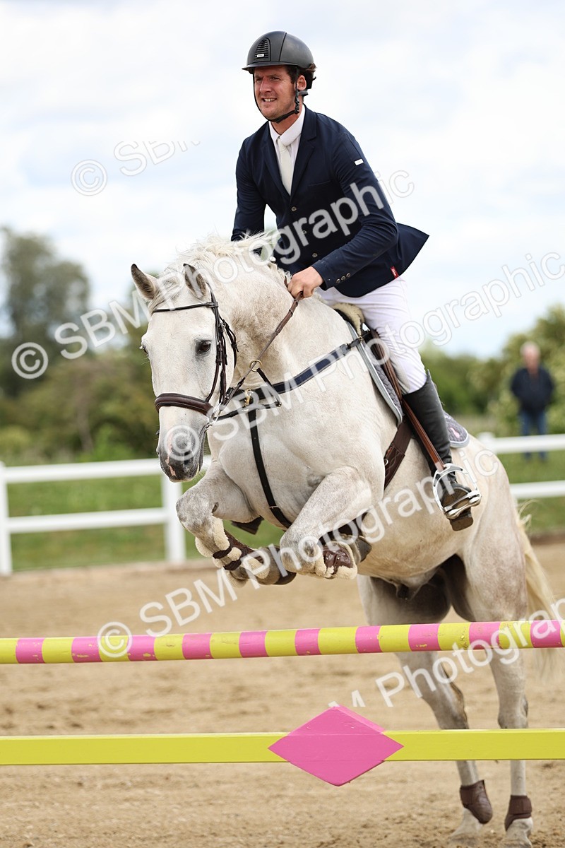 SBM_000649 - Class 3 - Senior Discovery - 1.00m