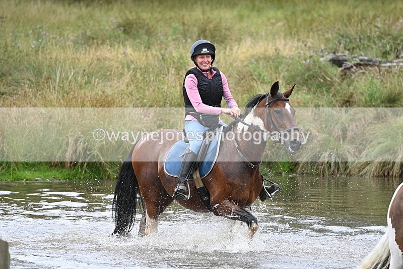 WJ7_3832 - Time at Water 12:52 to 13:22