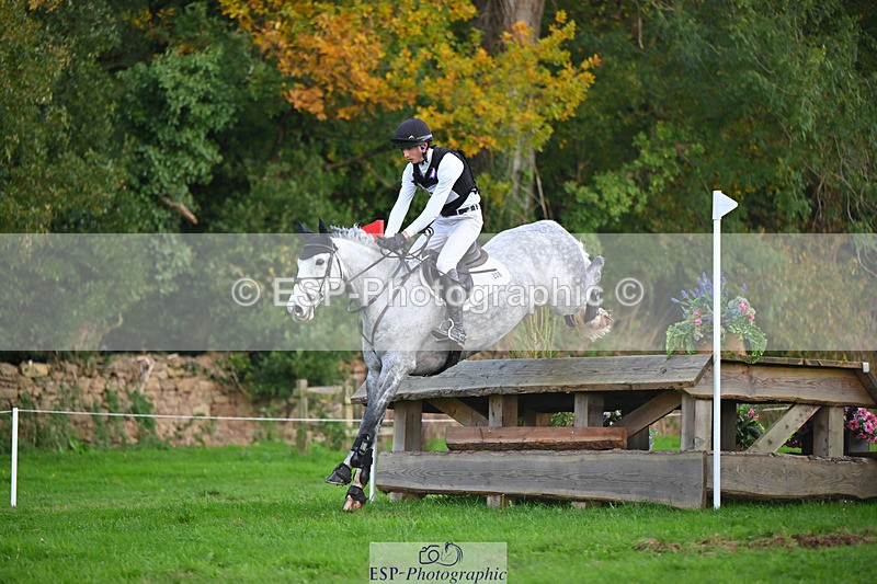 241025-155542-10418 - 236-Musa.Hussain-LIQUID.LUCK