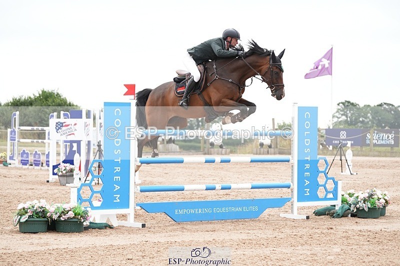 250718-113406-10049 - Cls 2, 3 Star Small Tour Break til End