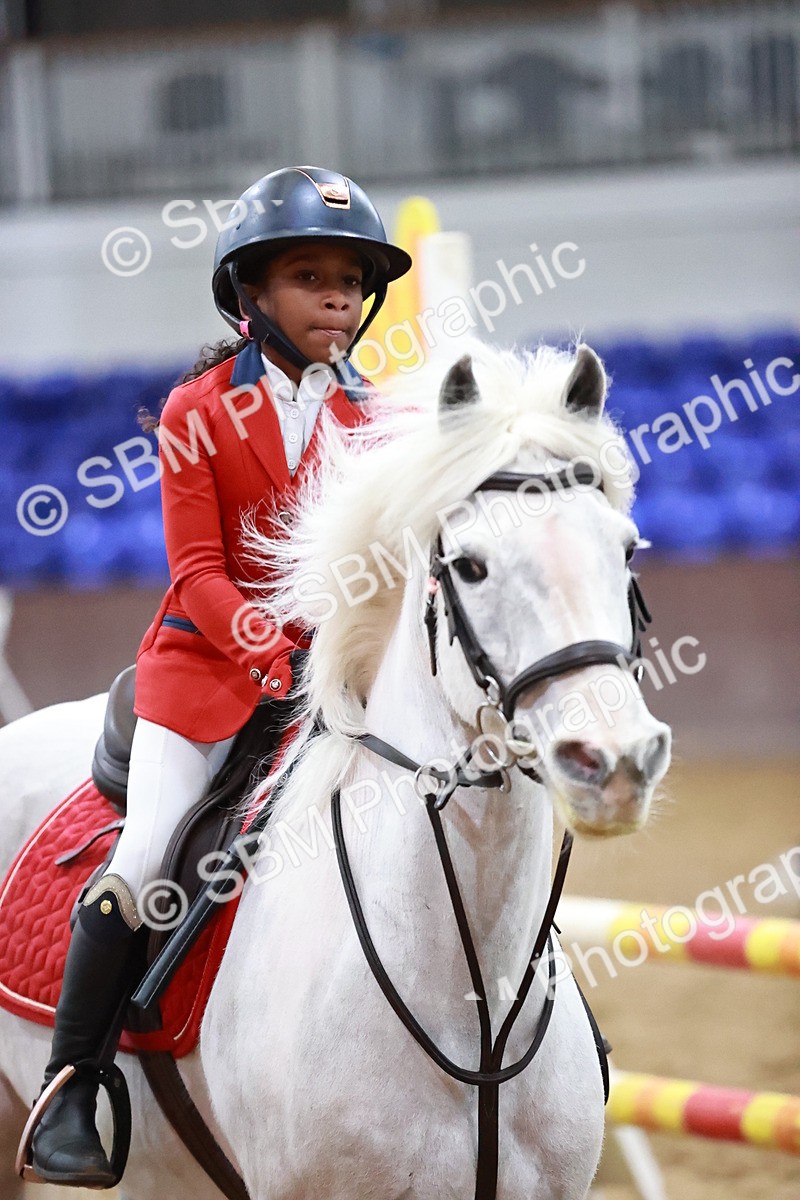 SBM_001768 - Class 9 - Pony Intro 75cm