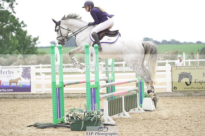 230810A-141324-02642 - Cls 4 1.05m Amateur Quali