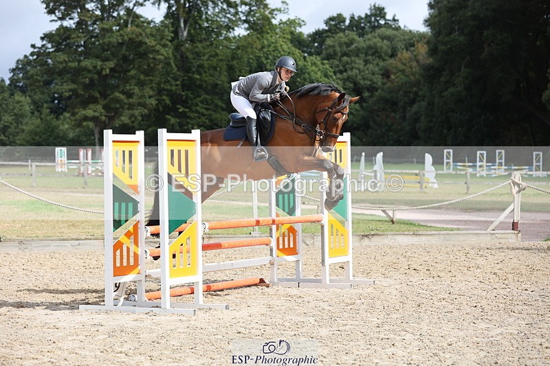 250829A-104015-01184 - Cls 7 British Novice and 90cm