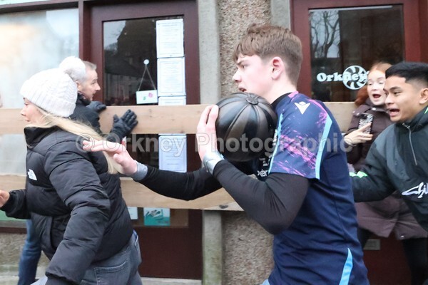 AA075713 - Christmas Boys Ba'