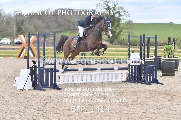 BPP_1414 - CLASS 15 SAT Senior BritiNovice/ 90cm Open