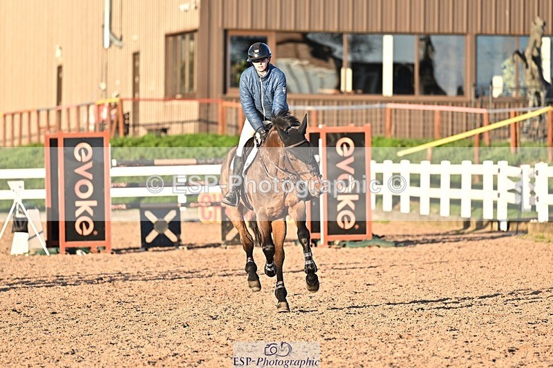 251119-152123-00619 - Cls 6 National 1.30m and 1.40m