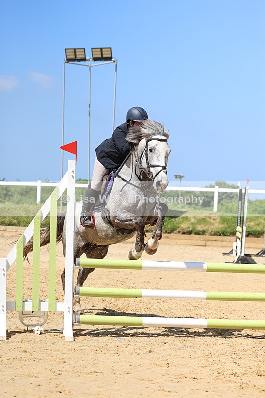 3E7A9543 - Class 8: Senior 80cm