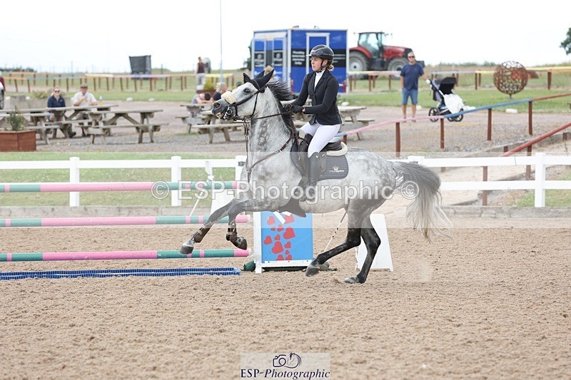 250625-134220-01023 - Cls 4 Newcomers and 1.10m Open