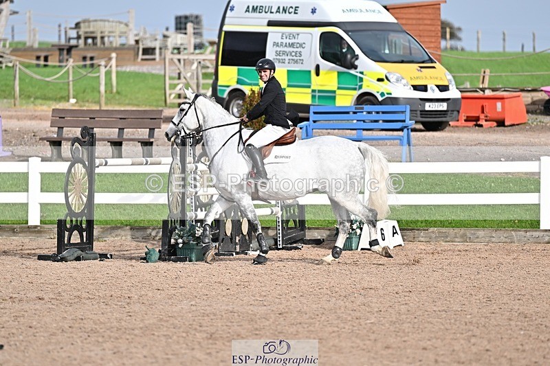 251004-155639-02377 - Cls 11+12 National 1.30m and 1.40m
