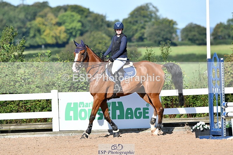240913A-095333-03045 - Cls 20 Snr British Novice and 90cm Open