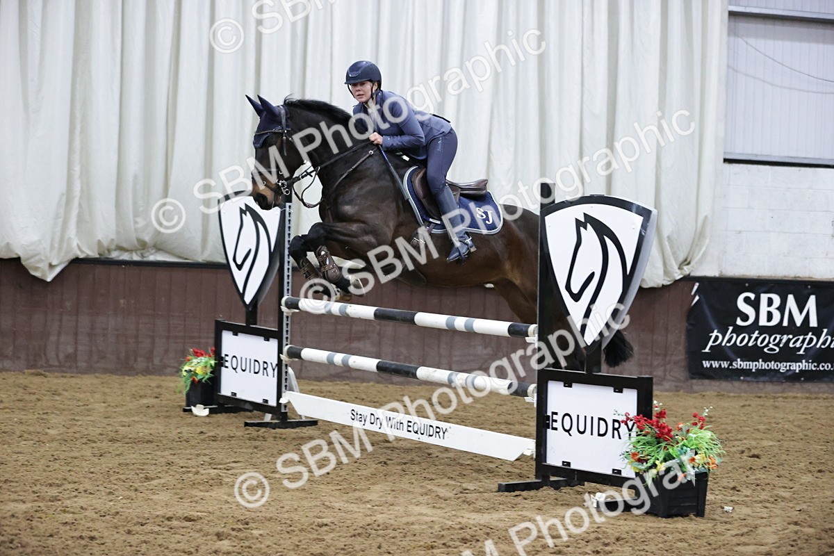 SBM_000610 - Class 3 - Nupafeed Supplements Senior Discovery/ 1m Open