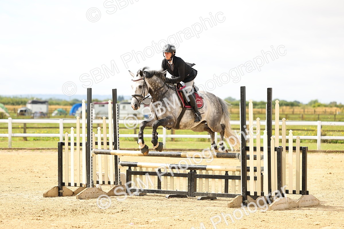 SBM_008947 - Class 1 - Senior British Novice - 90cm Open
