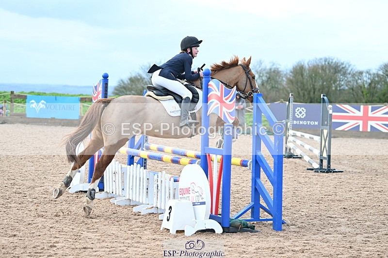 231203A-112959-00843 - Cls 16+17 Club and Schools 80cm