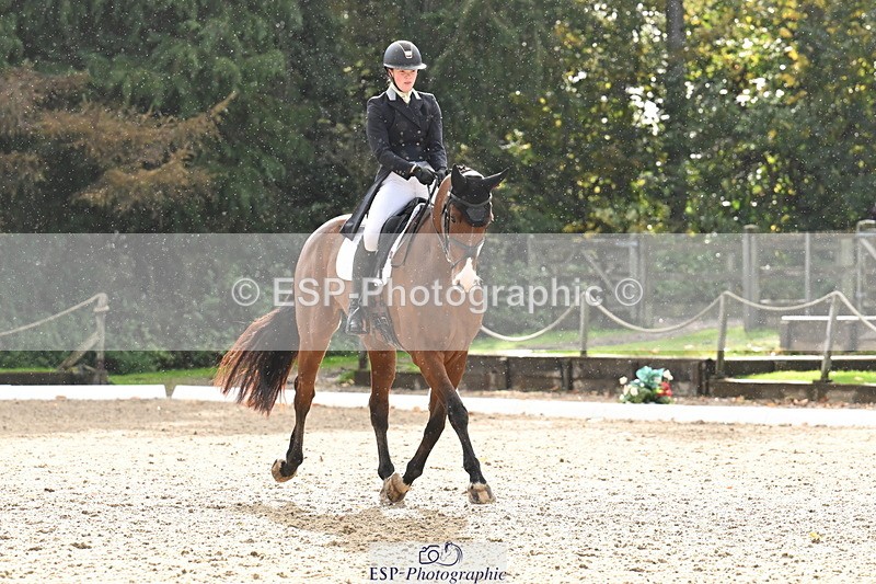 251023A-144421-05588 - B-156-Eres.Parry