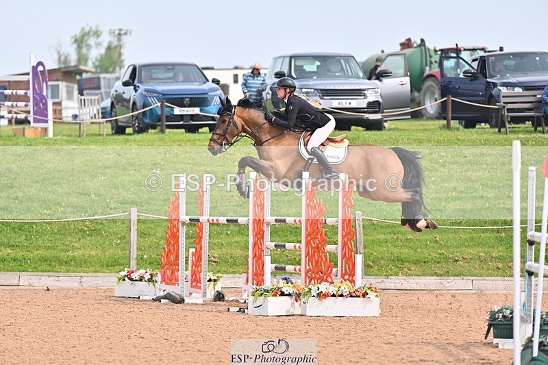 260509-110903-01851 - Cls 26a Snr Foxhunter
