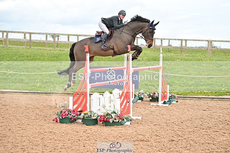 240418A-152641-04701 - Cls 9, 2 Star Big Tour 1.40m