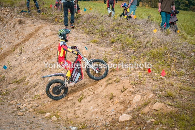DSCF0303 - Ripon MC Trial 27/09- kids
