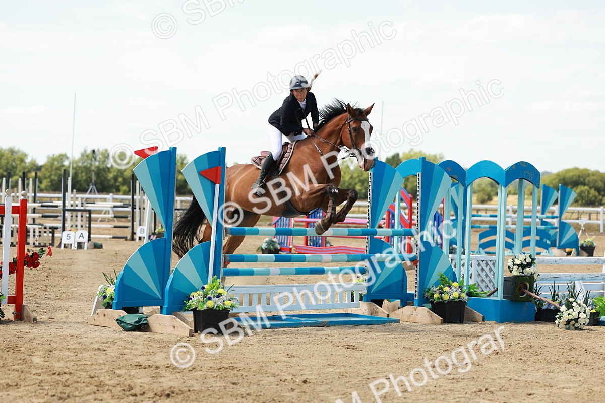 SBM_007546 - Class 3 - Senior Newcomers - 1.10m Open