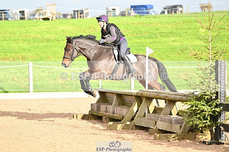 241110A-112520-00560 - 80cm Start to 11.30