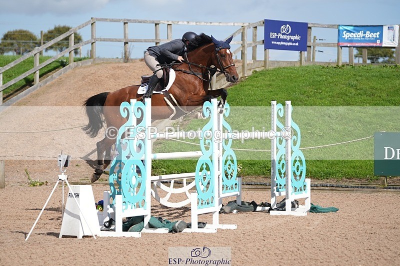 250913-145205-07653 - Cls 18 National 1.30m Open