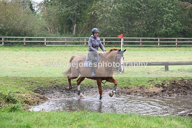 WJ6_9453 - Time at Photographer 14:46 to 14:57